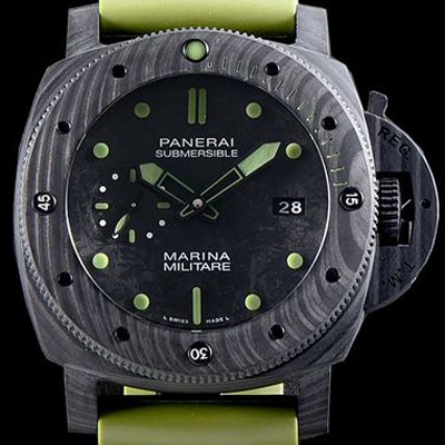 파네라이 남성용 서브멀시브 마리나 밀리테어 카보테크 PAM00961 오토매틱 Cal.P9010 타입 47mm 카본제질 블랙 다이얼 pan5216 Ⅳ