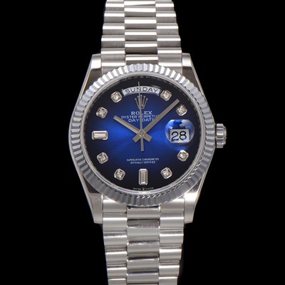 로렉스 남성용 New 데이데이트 m128239-0023 무게173g 프레지던트 36mm 오토매틱 Cal.2836-2 타입 다이아몬드 블루 옴브레 다이얼 rol5413 Ⅳ