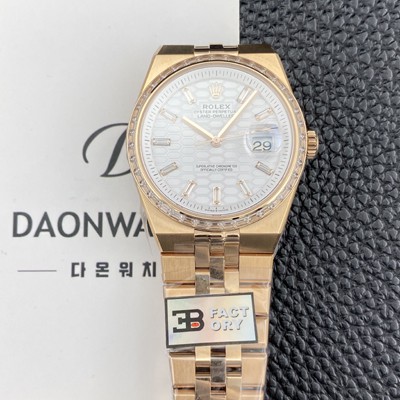 로렉스 남성용 랜드드웰러 m127285TBR 플랫 주빌리 18K 로즈골드 바게트 36mm 오토매틱 Cal.7135타입 화이트 다이얼 rol5640 Ⅳ