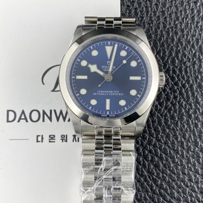 튜더 남성용 블랙베이 원 M79660 메탈줄 39mm 오토매틱 2824 타입 블루 다이얼 tud5141 Ⅳ