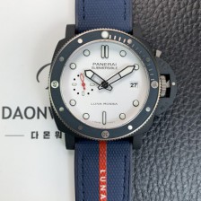 파네라이 남성용 서브머시블 콰란타콰트로 루나로사 PAM01543 티-세라미테크™ 44mm 오토매틱 Cal P. 900타입 화이트 다이얼 pan5233 Ⅳ