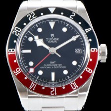 튜더 남성용 바젤월드 블랙 베이 M79830RB-0001 지엠티!! 듀얼 타임 블랙/레드 투톤 24시간 회전 베젤 블랙 다이얼 브레이슬릿 스위스 ETA 2824-A2 오토매틱 무브먼트 tud5125 Ⅳ