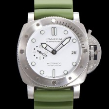 파네라이 남성용 서브머시블 PAM01226 오토매틱 Cal P. 900 타입 44mm 우레탄 화이트다이얼 pan6262 Ⅳ