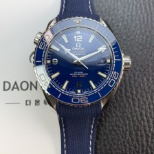 오메가 남성용 씨마스터 신제품 215.33.44.21.03.001 플래닛 오션 600m 코-액시얼 마스터 크로노미터 43.5mm 오토매틱 Cal.8900 타입 우레탄줄 블루 다이얼 omg0192 Ⅳ