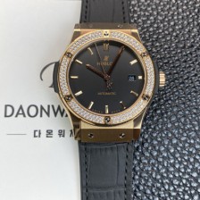 휴블렛 남성용 클래식 퓨전 542.OX.1181.LR.1104 18K 로즈골드 42mm 오토매틱 2892타입 블랙 다이얼 hub2148 Ⅳ