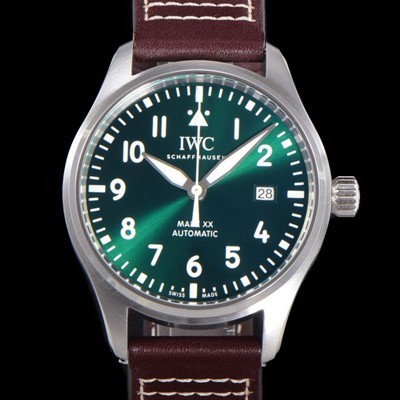 아이더블유씨 남성용시계 1:1수제공정형 마크18 !! 파일럿 IW328205 마크18 오토매틱 32111타입 40mm 가죽줄 그린다이얼 iwc9264 Ⅳ