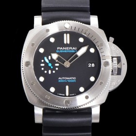 파네라이 남성용 서브머시블 PAM01229 오토매틱 Cal P. 900 타입 44mm 우레탄 블랙다이얼 pan4406 Ⅳ
