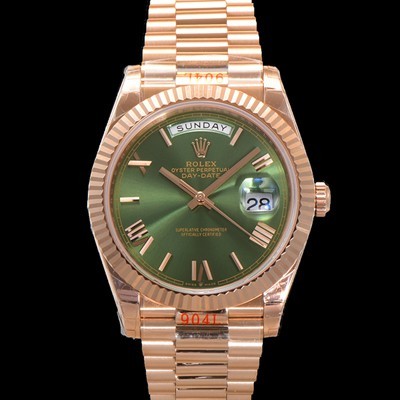 로렉스 남성용 New 데이데이트 m228235-0025 무게187g 18K 로즈골드 40mm 오토매틱 Cal.2836-2 타입 올리브 로마 다이얼 rol5400 Ⅳ
